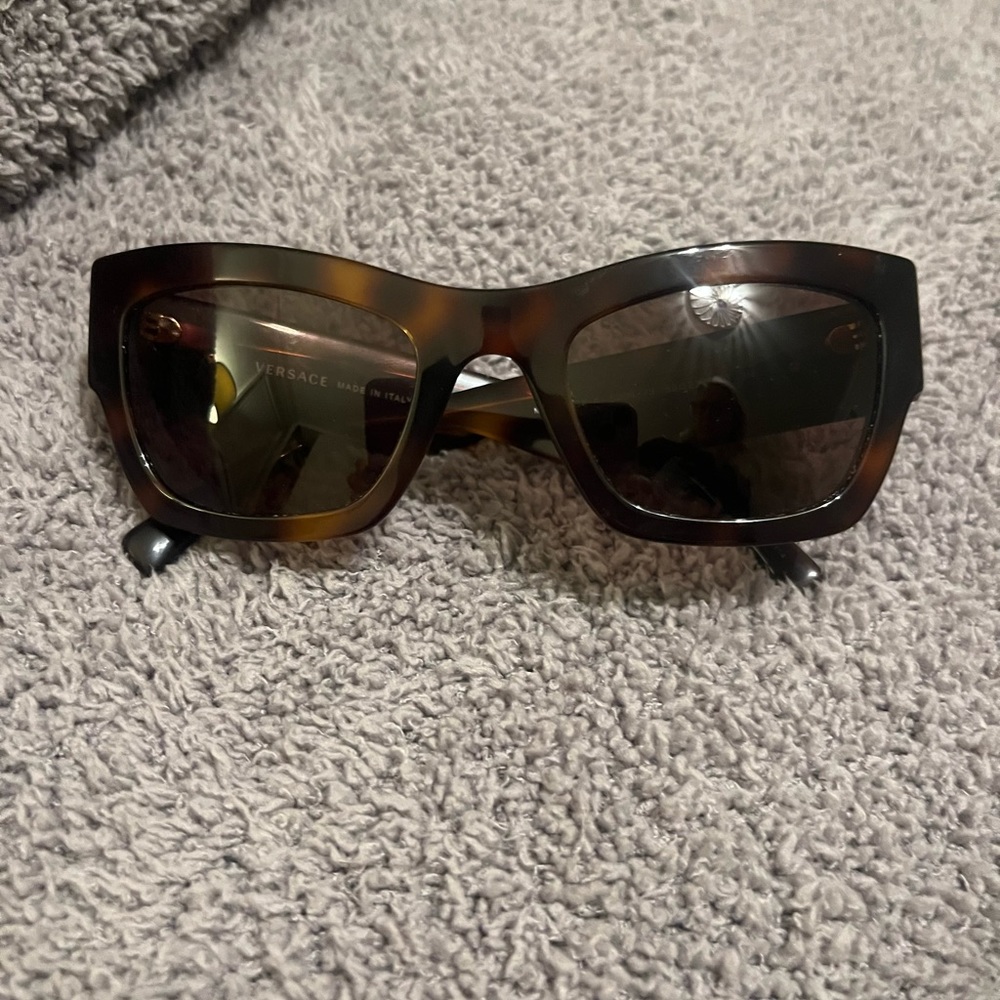 Versace Women's Medusa Cat Eye Sunglasses